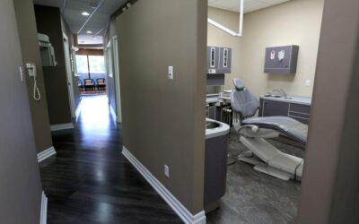1W6A2169 Dentist chair at Maple & Mapleview dental clinic